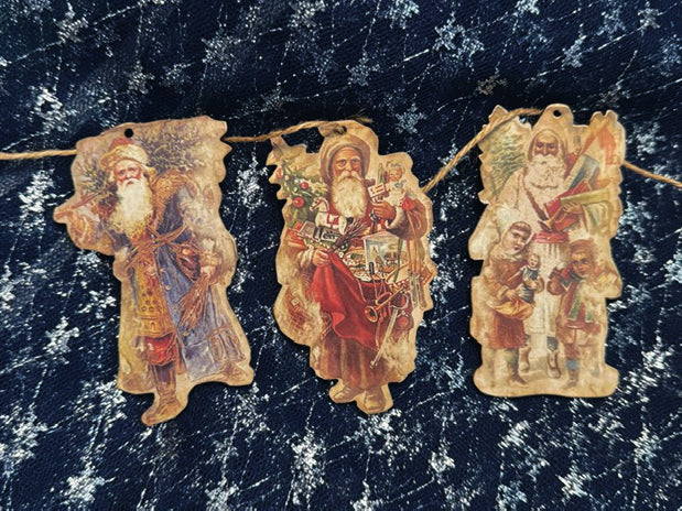 4" Vintage St Nicolas ornament set
