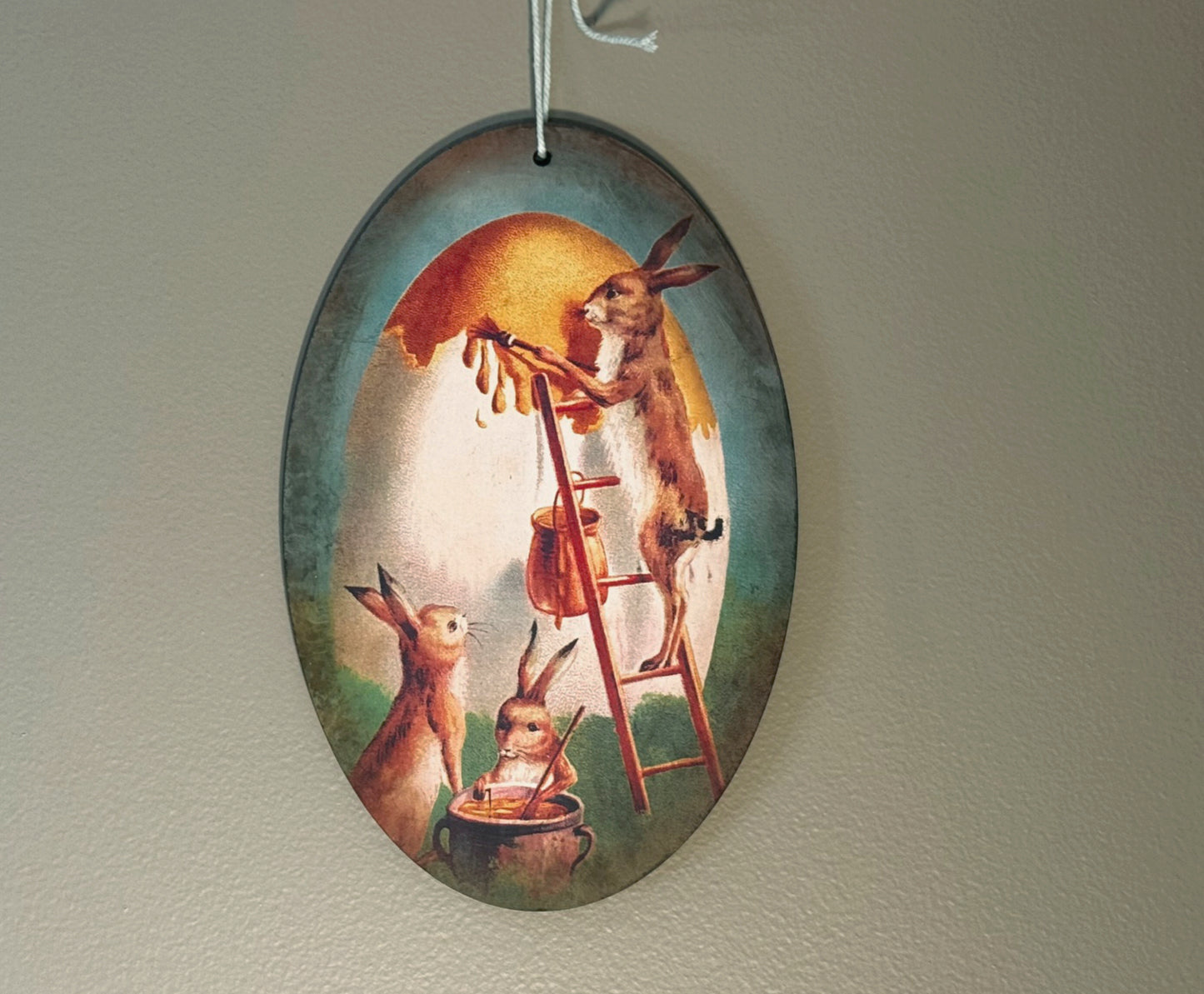 Various Vintage Easter Plaque Hangers